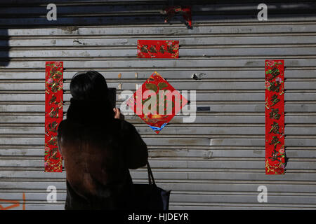 Beijing, Beijing, Chine. 24 Jan, 2017. Comme la fête du printemps approche, l'ambiance de fête peut être vu à Beijing, Janvier 24th, 2017. Crédit : SIPA Asie/ZUMA/Alamy Fil Live News Banque D'Images