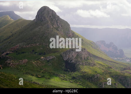 Paysage de montagne, San Vito Lo Capo, Sicile, Italie Banque D'Images