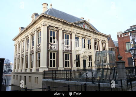 17e siècle Art museum Mauritshuis, La Haye (Den Haag), Pays-Bas, du Cabinet Royal de peintures, principalement de l'âge d'or hollandais Banque D'Images