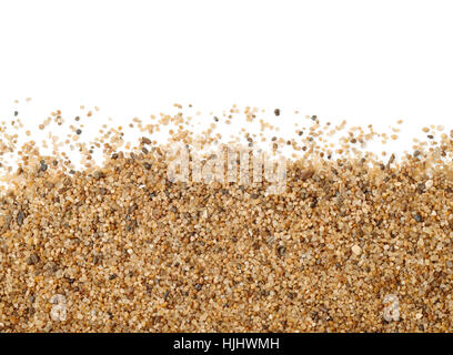 Close up de diffusion de sable sur fond blanc Banque D'Images