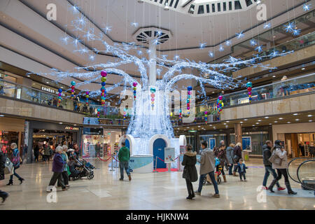 Décorations de Noël, le centre commercial Queensgate, Peterborough Banque D'Images