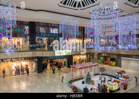 Décorations de Noël, le centre commercial Queensgate, Peterborough Banque D'Images