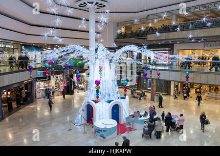 Décorations de Noël, le centre commercial Queensgate, Peterborough Banque D'Images