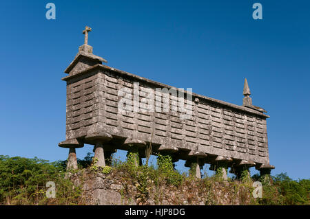 Horreo galicien traditionnel (grenier), Morpeguite-Muxia, province de La Corogne, une région de Galice, Espagne, Europe Banque D'Images