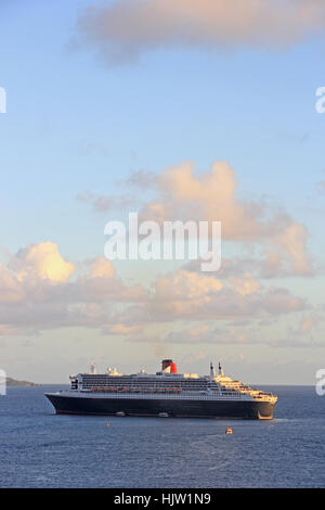 Cunard Liner, la reine Victoria, ancré à Tortola, Îles Vierges Britanniques Banque D'Images
