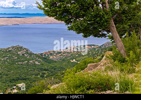 Ville de Karlobag et île de Pag Vue aérienne de la montagne du Velebit, Croatie Banque D'Images