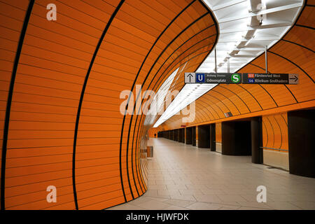 La station de métro Marienplatz, Munich, Haute-Bavière, Bavière, Allemagne Banque D'Images