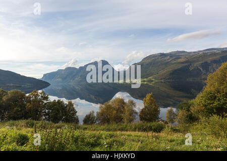 Vangsmjøse Lake à Vang municipalité située dans le comté d'Oppland, Norvège. Banque D'Images