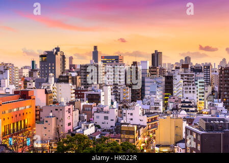Tokyo, Japon paysage urbain dans le quartier d'Asakusa. Banque D'Images