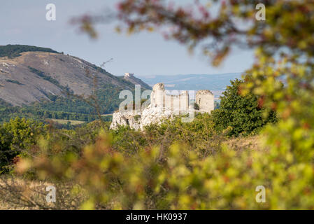 Sirotci château hradek, Palava région protégée, Breclav district, région Jihomoravsky, République Tchèque, Europe Banque D'Images