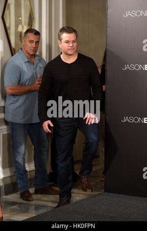 Acteurs Matt Damon et Alicia Vikander au photocall de 'Jason Bourne' de Madrid, le mercredi 13 juillet, 2016. Banque D'Images