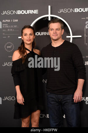 Acteurs Matt Damon et Alicia Vikander au photocall de 'Jason Bourne' de Madrid, le mercredi 13 juillet, 2016. Banque D'Images