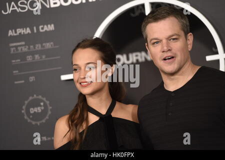 Acteurs Matt Damon et Alicia Vikander au photocall de 'Jason Bourne' de Madrid, le mercredi 13 juillet, 2016. Banque D'Images