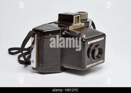 Le Coronet Flashmaster a été fabriquée par la Couronne en compagnie de l'appareil photo vers 1954. 12 2 1/4 pouce carré (6 x 6 cm) les expositions sur rouleau numéro 120 Banque D'Images