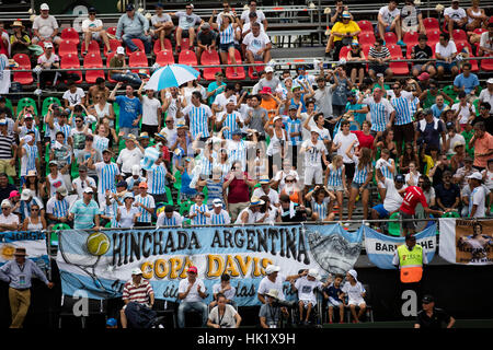 Parque Sarmiento, Buenos Aires, Argentine. Le 04 février, 2017. 4, 10 févr. 2017 - Parque Sarmiento, Buenos Aires. L'Argentine a gagné le double de la Coupe Davis. Leonardo Mayer et Carlos Berlocq a gagné dans la cinquième série de Bolelli - Fognini. Même si l'Italie est en avance 2-1 dans le scénario. Credit : Nicholas Tinelli/Alamy Live News Banque D'Images