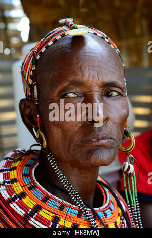 KENYA, Samburu, Marsabit, Rapunye Ntumo Merille village un groupe d'entraide des femmes / KENYA, Samburu, Marsabit, Rapunye Ntumo Dorf Merille Frauen Selbsthilfegruppe Banque D'Images