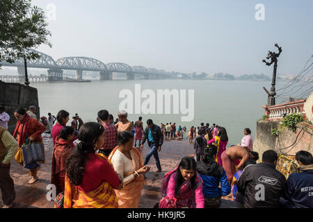 L'Inde, le Bengale occidental, Calcutta, hughli rivière, vie quotidienne Banque D'Images