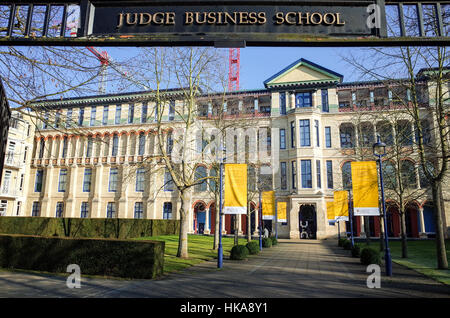 Judge Business School Cambridge, sur le site de l'ancien l'hôpital Addenbrookes. L'École fait partie de l'Université de Cambridge Banque D'Images