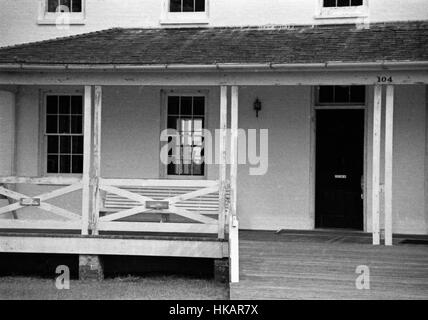 Photo en noir et blanc granuleux de l'appel d'accueil à l'Bodie Island Lighthouse situé dans le Cape Hatteras National Seashore. Banque D'Images