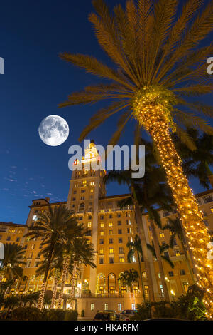 Décorations de Noël BILTMORE HÔTEL (©SHULTZE & Weaver 1926) CORAL GABLES MIAMI FLORIDA USA Banque D'Images