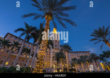 Décorations de Noël BILTMORE HÔTEL (©SHULTZE & Weaver 1926) CORAL GABLES MIAMI FLORIDA USA Banque D'Images