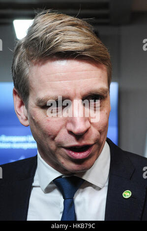 Bruxelles, Bxl, Belgique. 27 Jan, 2017. Par Bolund Swesish Ministre pour les marchés financiers et de la consommation, Sous-ministre des Finances parle à la presse avant le début d'une réunion des ministres européens Fnance (ECOFIN) à Bruxelles, Belgique le 27.01.2017 par Wiktor Dabkowski Wiktor Dabkowski/crédit : ZUMA Wire/Alamy Live News Banque D'Images