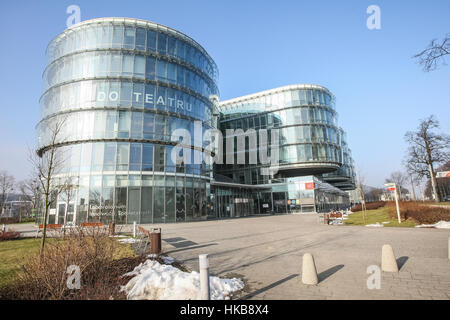 Gdynia, Pologne. 27 Jan, 2017. PPNT Gdynia bâtiment est vu dans le Parc Scientifique et Technologique Poméranien le 27 janvier 2017 à Gdynia, Pologne. Au cours de la conférence, les professionnels de l'industrie, a présenté ce qu'est l'impression 3D, et ce qui est pour elle, et la façon de composer ses propres et à faible coût pour kit home 3D l'impression. Il y avait aussi présenté les systèmes d'impression 3D professionnels dans les meilleurs techniques, ie . : SLS et Poly Jet. Credit : Michal Fludra/Alamy Live News Banque D'Images