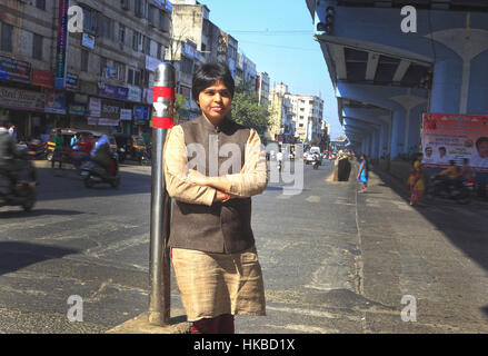 Pune, Inde. 24 Nov, 2016. 24 Nov 2016, Pune - INDE.Portrait d'activiste des droits des femmes Trupti Desai.Mme Desai, 32 ans, un activiste social, a été à l'avant-garde d'une série de grande visibilité et des campagnes efficaces pour assurer l'accès pour les femmes à des sites religieux qu'ils ont été exclus de la région de l'Inde - un rôle qui a vu sa recevoir des menaces de mort et de devenir la victime de violentes attaques. Credit : Subhash Sharma/ZUMA/Alamy Fil Live News Banque D'Images