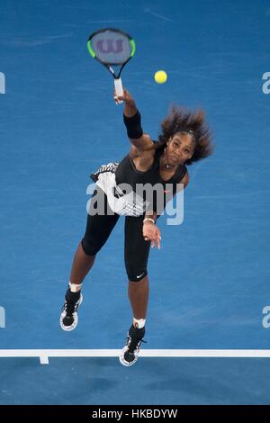 Melbourne, Australie. 28 janvier, 2017. Serena Williams, de l'est en compétition au cours de la féministe des célibataires match final contre sa soeur Venus Williams à l'Open d'Australie de tennis à Melbourne, Australie, le 28 janvier 2017. Serena Williams a gagné 2-0. Credit : Bai Xue/Xinhua/Alamy Live News Banque D'Images