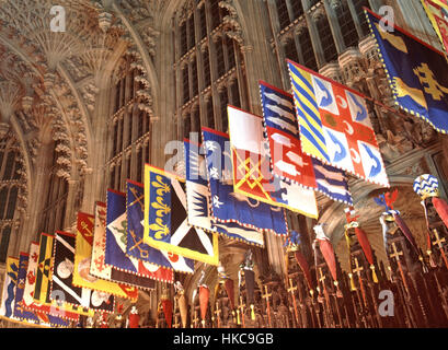 Westminster Abbey Church of England INTERIEUR Henry VII Lady Chapel & heraldic banderoles armoiries des chevaliers de l'ordre de Bath Londres England UK Banque D'Images