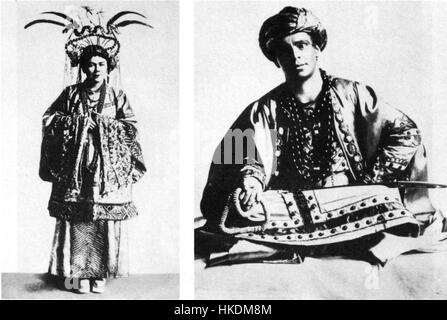 Cette œuvre du début du XXe siècle d'Eysoldt et Moissi représente une scène théâtrale de Berlin en 1911, capturant l'atmosphère culturelle vibrante de l'époque et les acteurs en spectacle. Banque D'Images