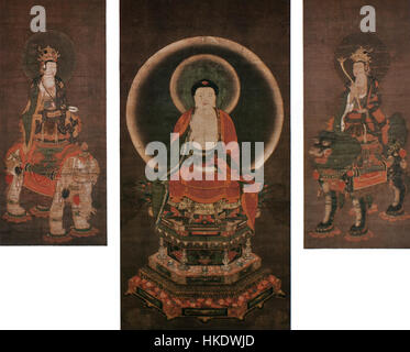 La Triade Shaka, située dans le temple de Todaiji, au Japon, est une célèbre sculpture bouddhiste créée par l'artiste Tori Busshi au VIIIe siècle. Il représente le Bouddha Shakyamuni entouré de deux bodhisattvas et est connu pour sa signification historique et religieuse. Banque D'Images