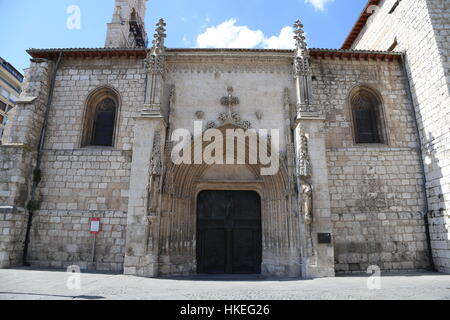L'Espagne. Burgos. Église de San Lesmes Abad. Façade. De style gothique. 14e siècle. Banque D'Images