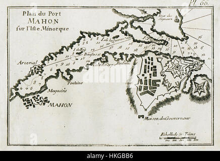 Une carte nautique détaillée de 1804 de Port Mahon, Minorque, créée par Joseph Roux. La carte illustre la géographie côtière, les fortifications et les détails de navigation du port stratégique méditerranéen. Banque D'Images