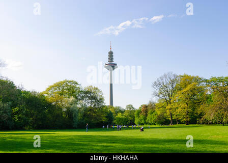 Frankfurt am Main : Europaturm de Deutsche Telekom et Grüneburg park, nördlich des Stadtzentrums, Hesse, Hesse, Allemagne Banque D'Images