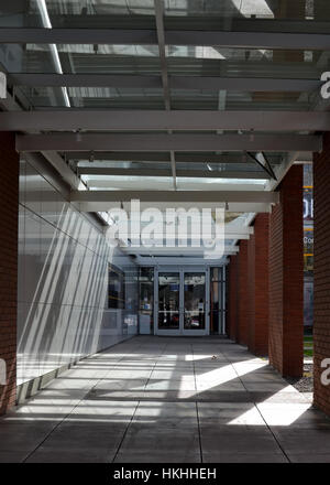 Hall d'entrée du computer History Museum à Mountain View, Californie, USA, photo prise depuis la rue Banque D'Images