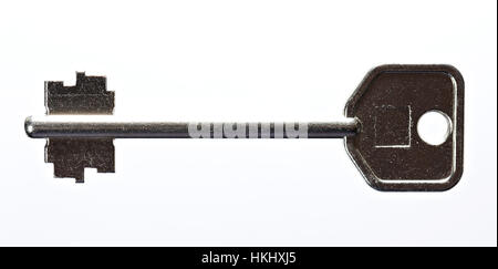 Metal long key isolé sur fond blanc Banque D'Images