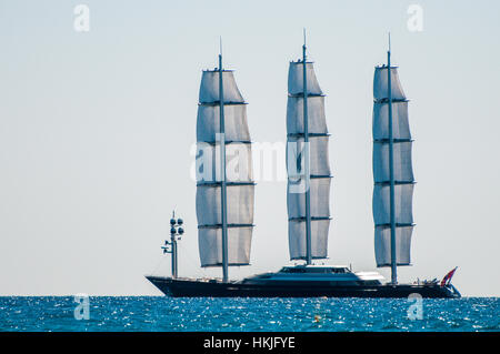 Le Maltese Falcon superyacht goélette, avec trois mâts et construit par l'US en capital de 'Tom Perkins'. Deuxième plus grand yacht du monde. Banque D'Images