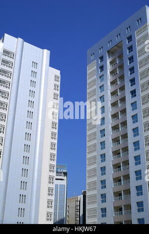 Des tours d'habitation dans le quartier diplomatique, Royaume de Bahreïn Banque D'Images