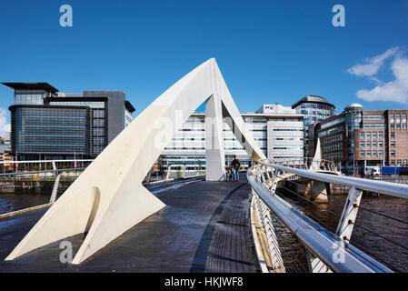 Le Pont de Tradeston (mieux connu localement sous le nom de 'Squiggly bridge'), Glasgow, Ecosse Banque D'Images