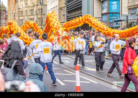 Manchester, UK. 29 janvier, 2017. Les célébrations du Nouvel An chinois ont lieu dans le centre-ville de Manchester, en Angleterre. Crédit : David Ridley/Alamy Live News Banque D'Images