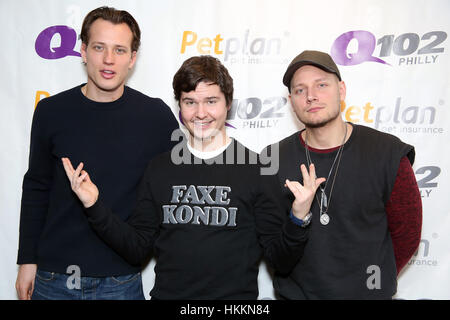 Bala Cynwyd, USA. 27 Jan, 2017. Lukas Graham visite Q102 à Bala Cynwyd, New York pour jouer quelques morceaux. Credit : Star Shooter/media/Alamy Punch Live News Banque D'Images