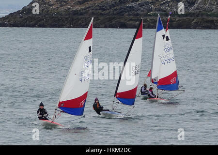 Topper Dériveurs pendant Race Training à North Berwick Banque D'Images