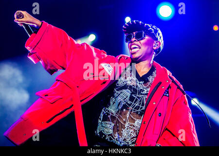 Milan, Italie. 28 janvier, 2017. Skunk Anansie effectue live au Mediolanum Forum à Milan, Italie. Credit : Mairo Cinquetti/Pacific Press/Alamy Live News Banque D'Images