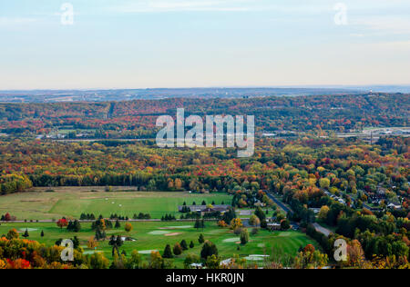 Wausau, Wisconsin Rib Mountain et salon à l'automne. Banque D'Images