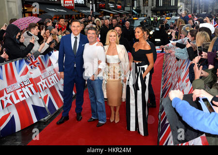 (De gauche à droite) David Walliams, Simon Cowell, Amanda Holden et Alesha Dixon participant à la Britain's Got Talent Photocall au London Palladium. Banque D'Images