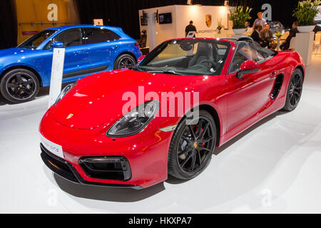 AMSTERDAM - 16 avril 2015 : Porsche Boxter GTS Voiture de sport à l'AutoRAI 2015. Banque D'Images