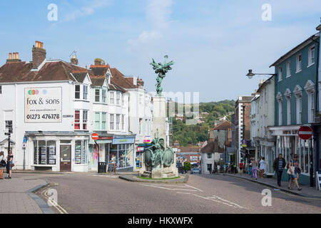 War Memorial, High Street, Lewes, East Sussex, Angleterre, Royaume-Uni Banque D'Images