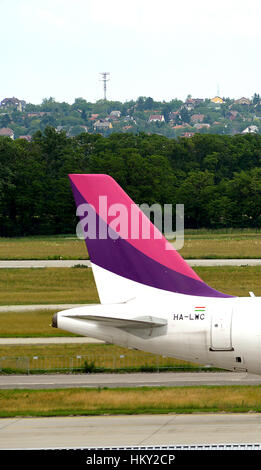 Airbus A 320 232 de Wizz Air à l'aéroport international Ferenc Listz Budapest Hongrie Banque D'Images