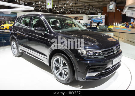 Bruxelles - 12 jan 2016 : Volkswagen tiguanon l'affichage à l'automobile de Bruxelles. Banque D'Images